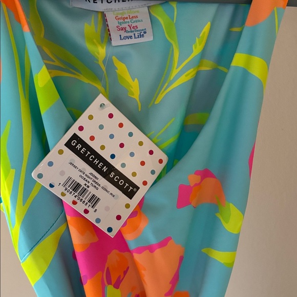 Vibrant Floral Sleeveless Dress - Picture 3 of 6